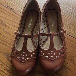 Vintage Style Sicilian Flats